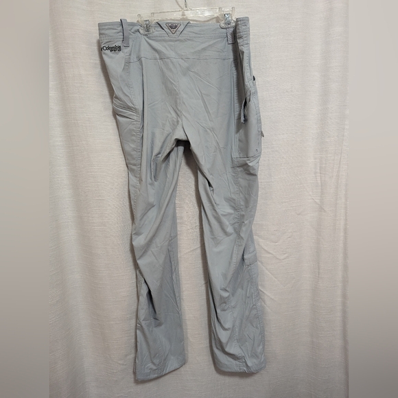 Women's Columbia PFG Omni shield cement colored fishing pants size 14 - Picture 4 of 10